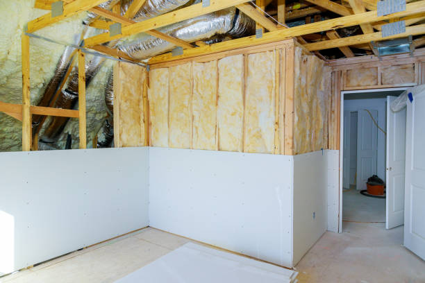 Best Fiberglass Insulation  in Summitville, IN